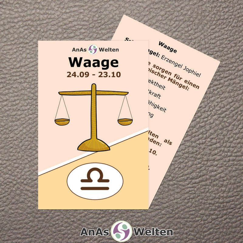 Das Bild zeigt die Sternzeichen Karte Waage von AnAs Welten. Die Vorderseite ist mit einer Zeichnung einer Waage, dem Sternzeichensymbol und dem Text „Waage 24.09 - 23.10“ versehen. Auf der Rückseite steht ein Infotext zu dem Sternzeichen.